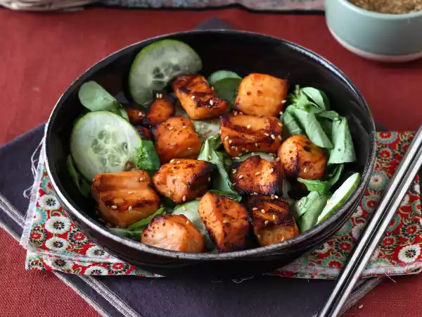 Tarif Asya turşulu fritöz somon ısırıkları