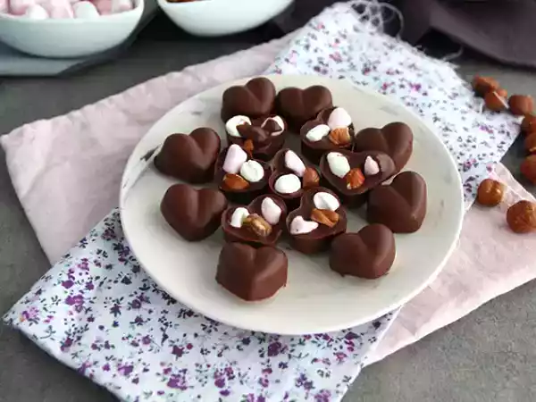 Tarif Marshmallow ve fındıklı çikolatalar