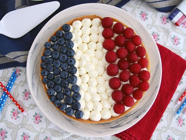 Tarif Fransa mavi beyaz kırmızı tart
