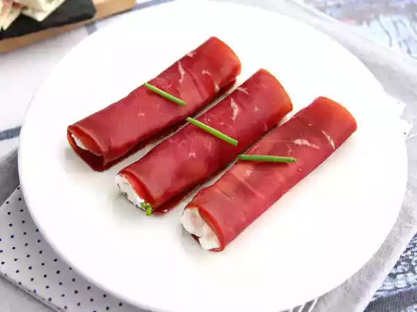 Tarif Chavroux ile bündnerfleisch ruloları