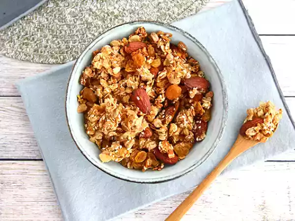 Tarif Müsli, ev yapımı granola