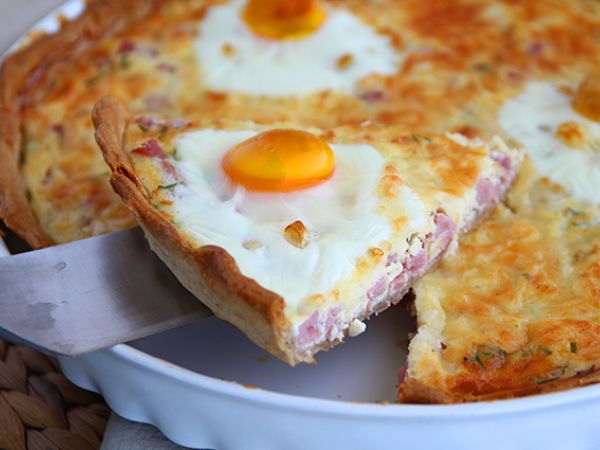 Tarif Yumurtalı ve jambonlu kiş