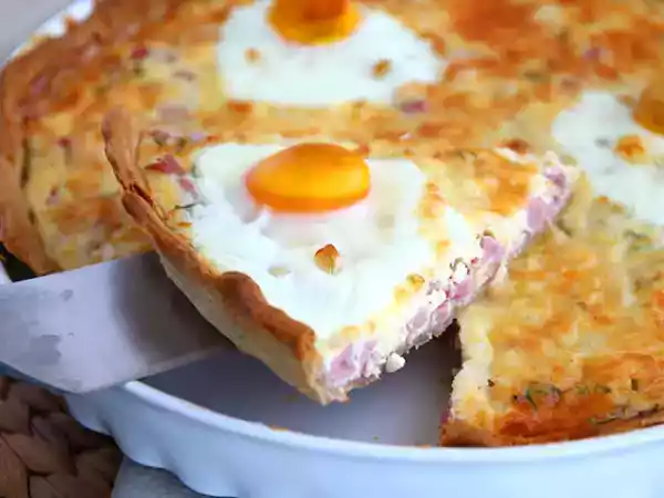 Tarif Yumurtalı ve jambonlu kiş