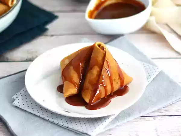 Tarif Karamelize elmalı pancake samoussas