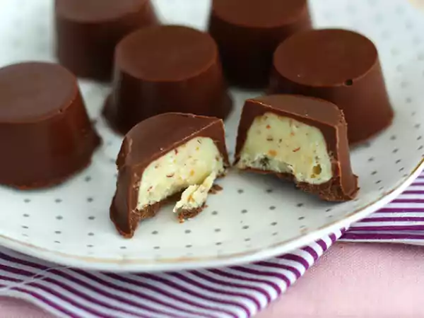 Tarif Kinder schoko-bons ev yapımı çikolatalar