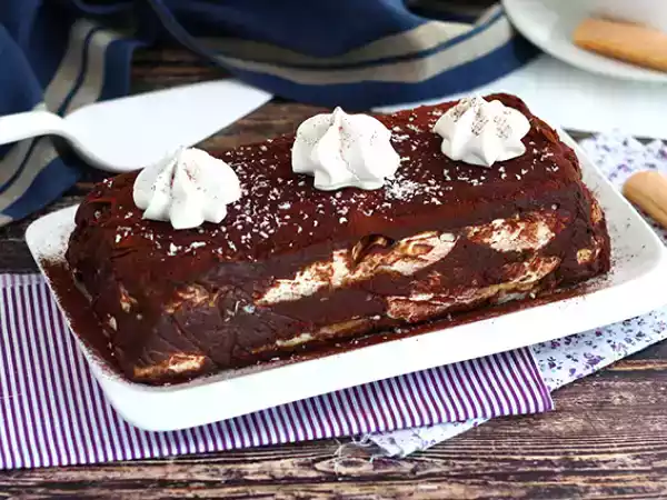 Tarif Tiramisu günlüğü (adım adım talimatlar)