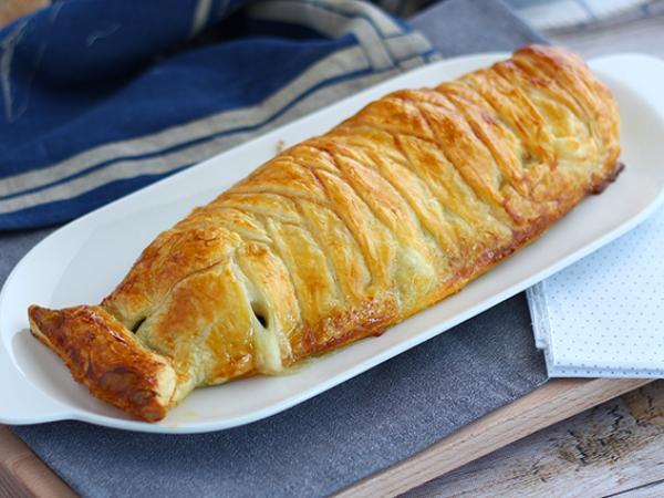 Tarif Milföy hamurunda ıspanak ve mozzarella peynirli balık
