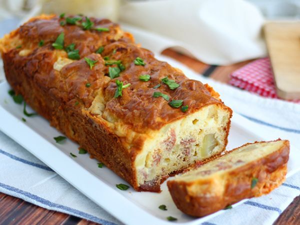 Tarif Artan raclette peyniri ile kek
