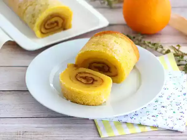 Tarif Portekiz portakallı rulo pastası - torta de laranja