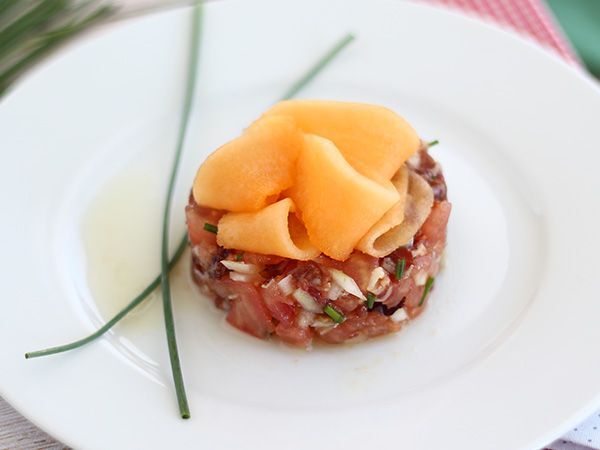 Tarif Jambon, kavun ve domates tartarı