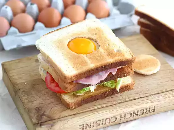 Tarif Kulüp yumurtalı sandviç