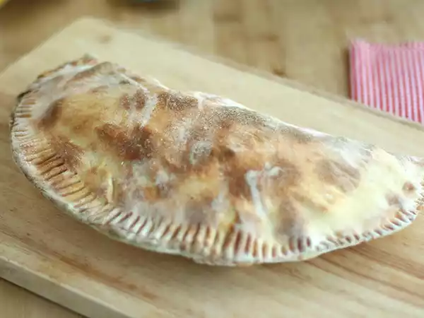 Tarif Raclette ile chausson, savoyard calzone