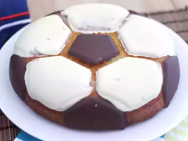 Tarif Futbol pastası