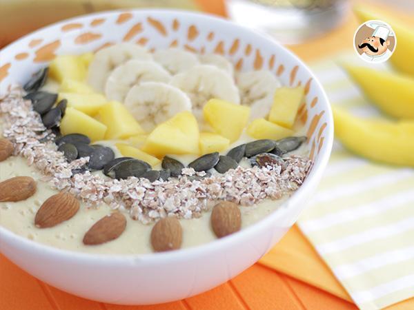 Tarif Mango ve muzlu smoothie kasesi
