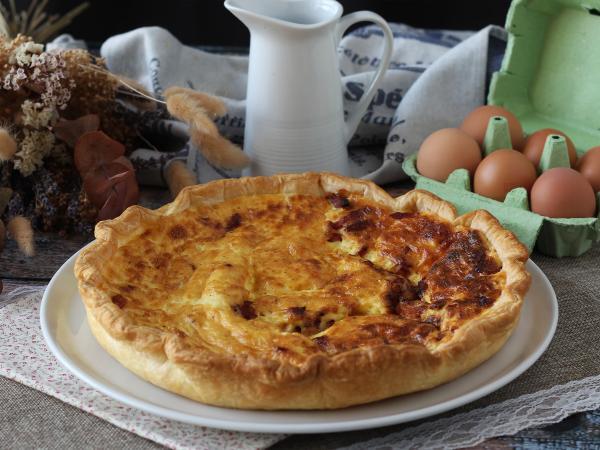 Tarif Kolay ev yapımı kiş lorraine tarifi