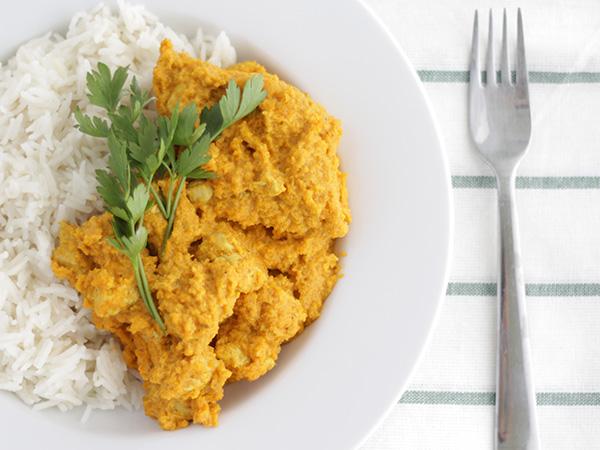 Tarif Hindistan cevizi sütlü körili tavuk