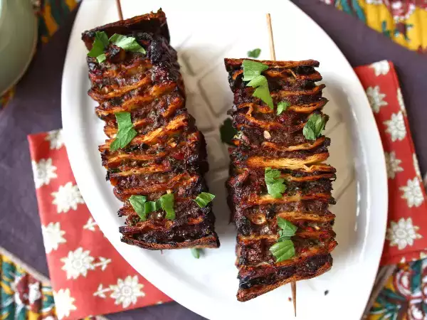 Tarif Lavaş kebap şişleri ve tortillalar, airfryer'da pişirmesi kolay!