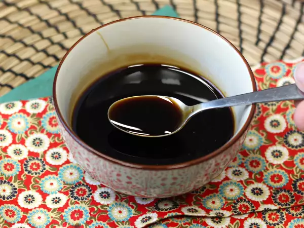 Tarif Ev yapımı teriyaki sos, somon ve tavuk ile mükemmel!