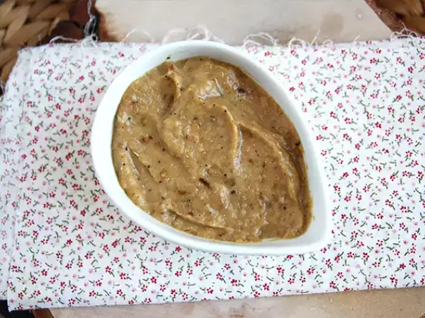 Tarif Kolay patlıcan havyarı