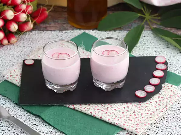 Tarif Soğuk turp çorbası