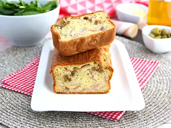 Tarif Yeşil zeytinli jambonlu ve peynirli kek