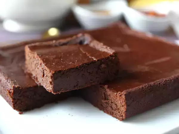 Tarif Çikolatalı ve kırmızı fasulyeli proteinli brownie