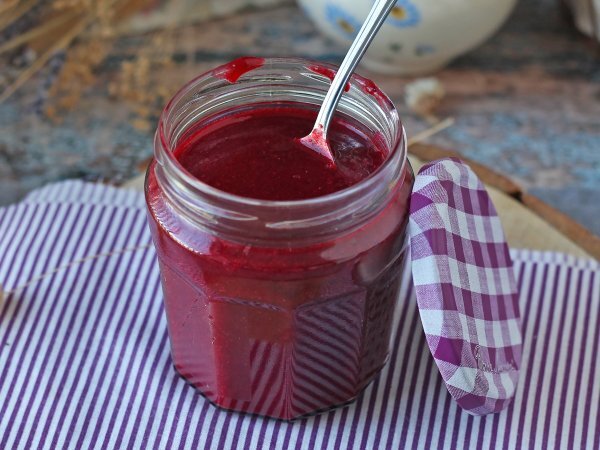 Kolay ve mükemmel bir dut coulis nasıl yapılır - Hazırlık adım 5