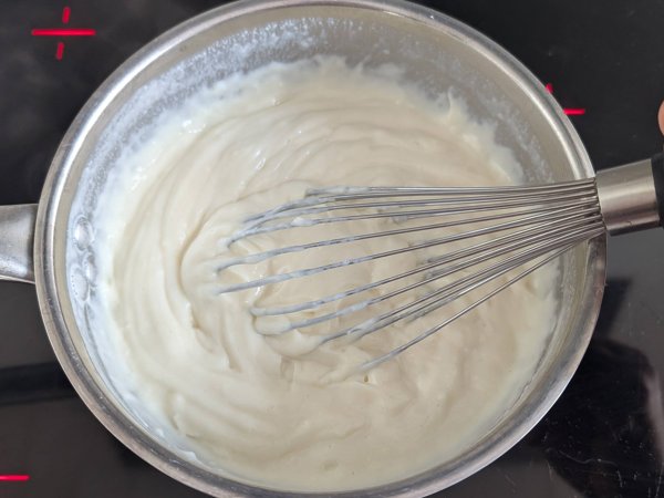 Süper yüksek proteinli peynir altı suyu muhallebisi, yapımı hızlı! - Hazırlık adım 3