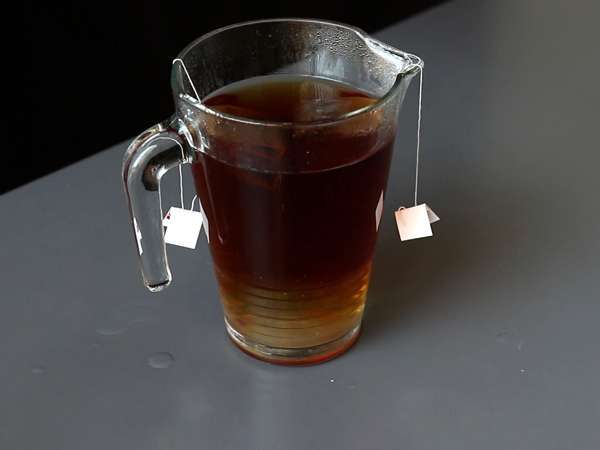 Çarkıfelek meyveli buzlu çay - Hazırlık adım 1