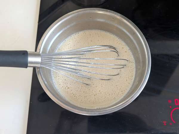 Hızlı ve kolay yumurta kreması - Hazırlık adım 3