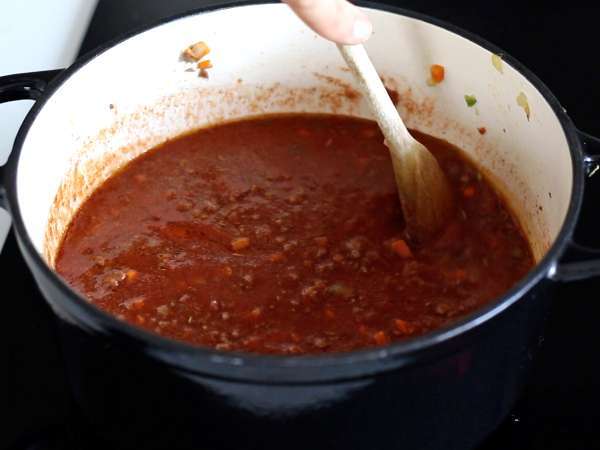 Bolonez soslu makarna - tagliatelle al ragù alla bolognese - Hazırlık adım 5
