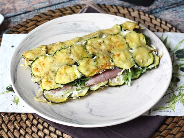 Glutensiz kabaklı sandviç: 20 dakikada hazır ve lezzet dolu! - Hazırlık adım 7