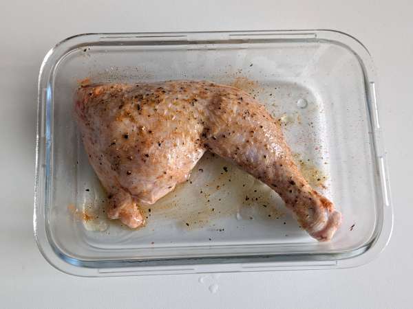 Hava fritözünde biberli ve kabaklı tavuk: 20 dakikada hazır! - Hazırlık adım 1