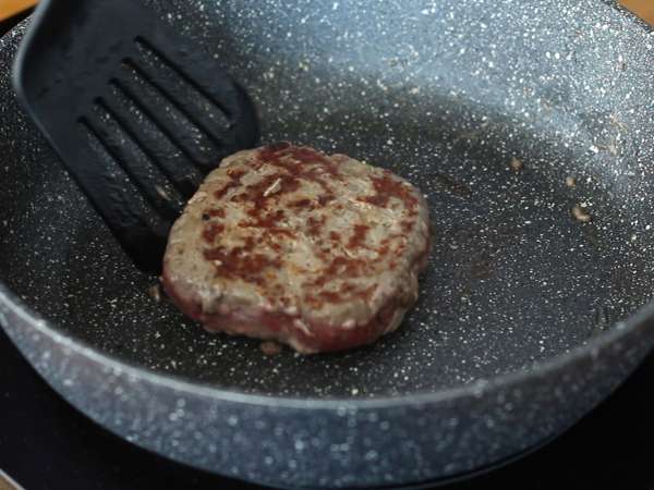 Big Mac tarzı dürümler, hızlı, pratik ve ekonomik - Hazırlık adım 2