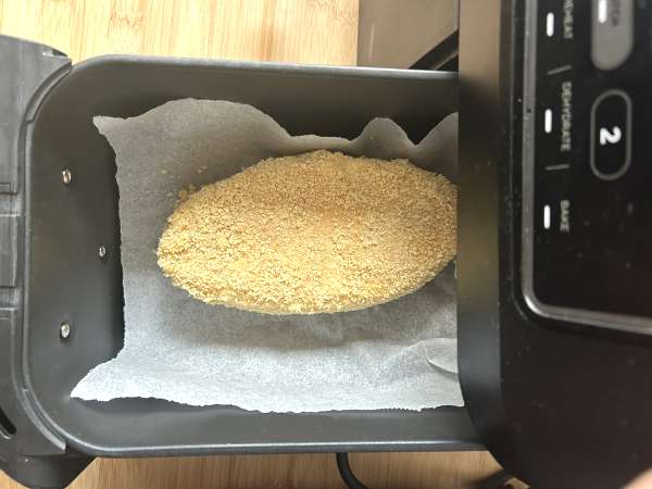 Hava fritözü patatesli ekmekli tanrı kaprisi - Hazırlık adım 6