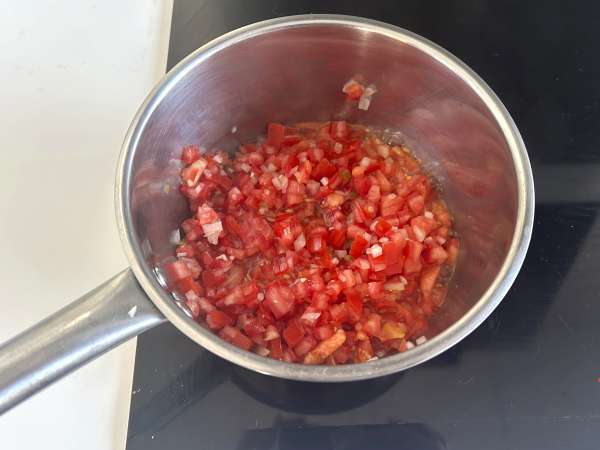 Huevos rancheros: İkonik ve lezzetli Meksika tarifi - Hazırlık adım 3