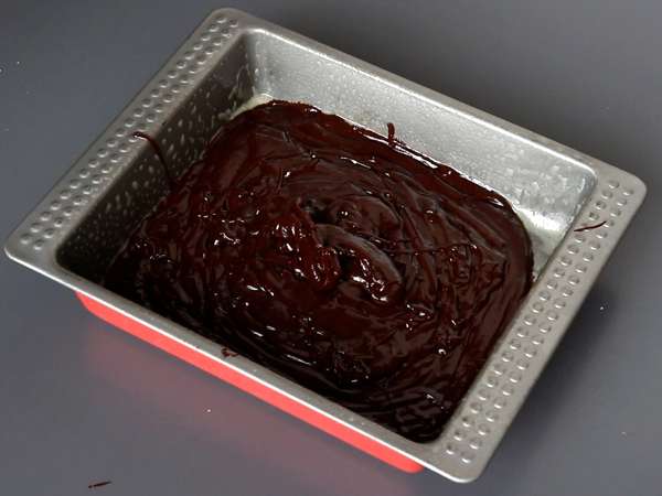 Brownie ve tiramisu sevenler, sizin için mükemmel bir pastamız var! - Hazırlık adım 3