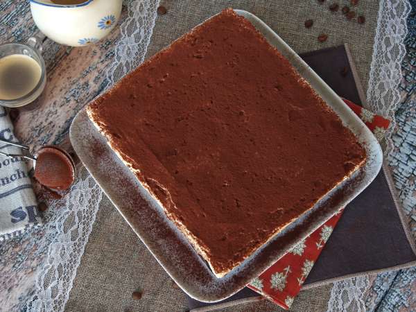 Brownie ve tiramisu sevenler, sizin için mükemmel bir pastamız var! - Hazırlık adım 12