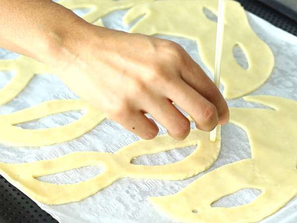 Karnaval kurabiye maskeleri - Hazırlık adım 2