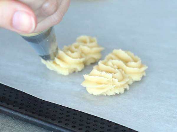 Atıştırmalık Spritz bisküvileri - Hazırlık adım 3