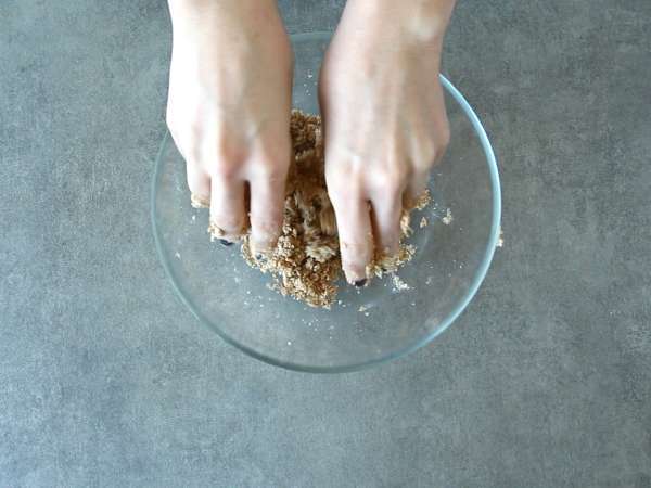 Elmalı crumble (vegan ve glütensiz) - Hazırlık adım 2