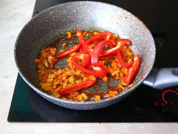 Chorizolu Makarna - Hazırlık adım 2