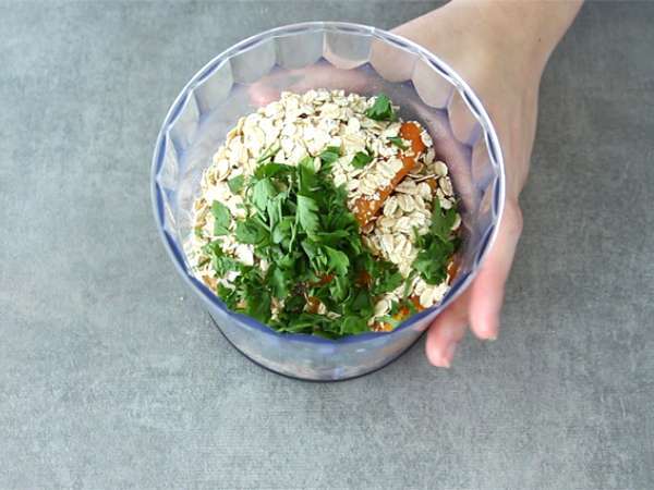 Havuçlu bezelyeli tavuk nugget - Hazırlık adım 1