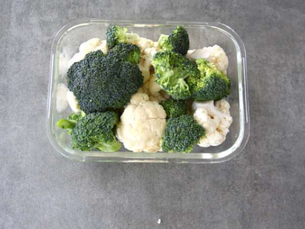 Körili karnabahar ve brokoli köftesi - Hazırlık adım 1