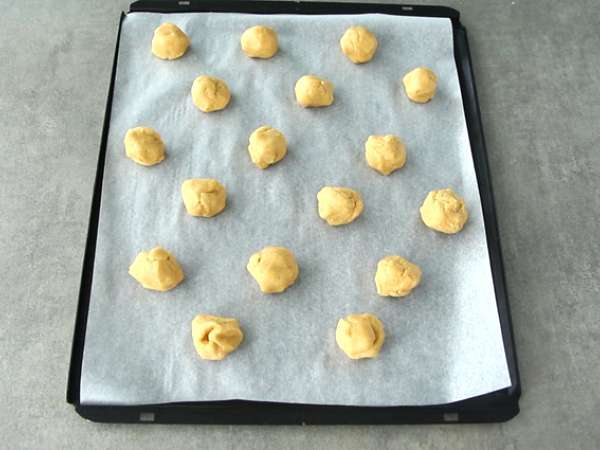 Paskalya çikolatalarından arta kalan kurabiyeler - Hazırlık adım 2