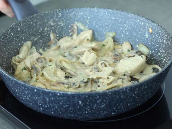 Mantarlı kremalı tavuk - Hazırlık adım 3