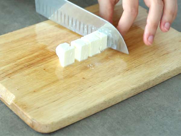 Rubik küpü salatası - Hazırlık adım 1