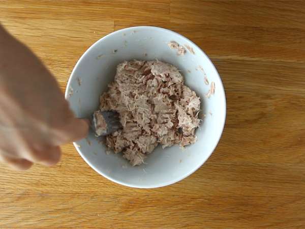 Ton balığı ve biberiye ile doldurulmuş kayısı - Hazırlık adım 1