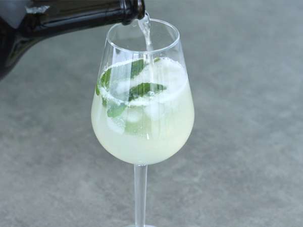 Prosecco ile Royal Mojito - Hazırlık adım 2