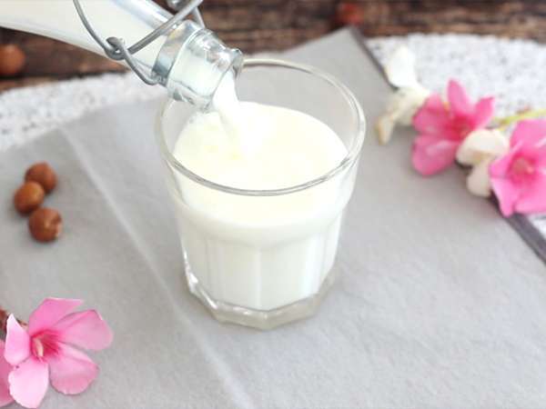 Ev yapımı badem sütü - Hazırlık adım 4